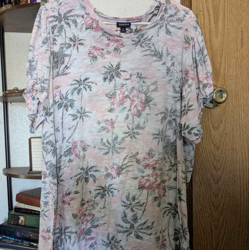 Torrid Women's Floral Top - Pink and Green